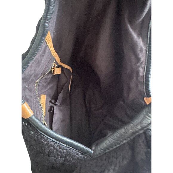 UGG AUSTRALIA Black Knit Sweater Shoulder Hobo Bag - Picture 5 of 12